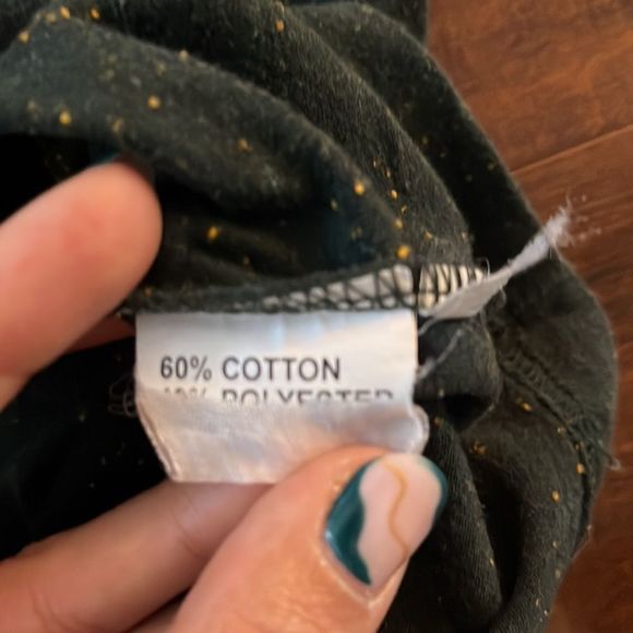 ⭐️3/$15 Guinness Tshirt - Picture 4 of 7